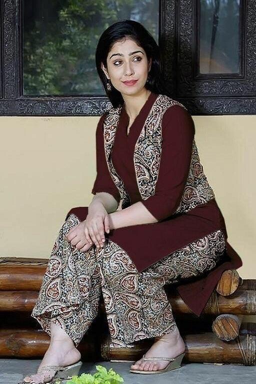 Women's Solid Rayon Kurta with Palazzos and Jacket Set - Sigma Trends
